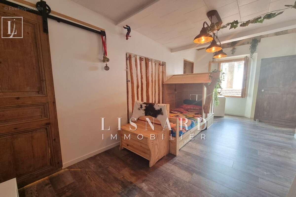 Maison 80 m² à Vallauris  - photo 8