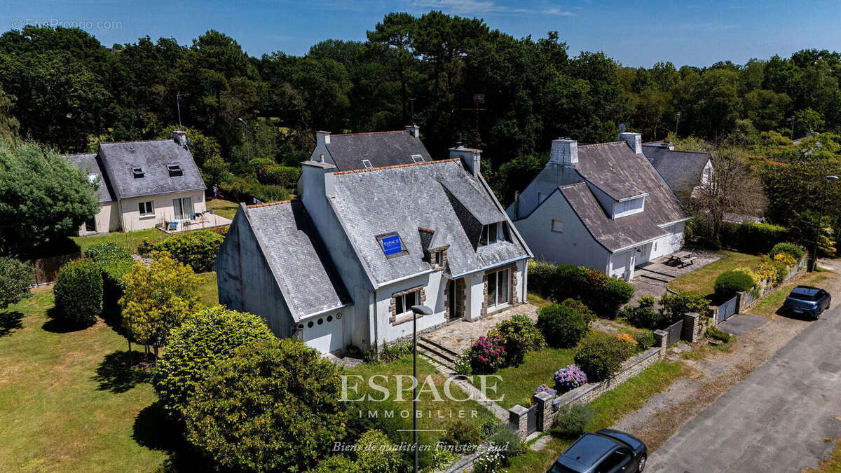 Entre golf, plage, Port et bourg à pied ? une adresse rare à personnaliser - photo 2