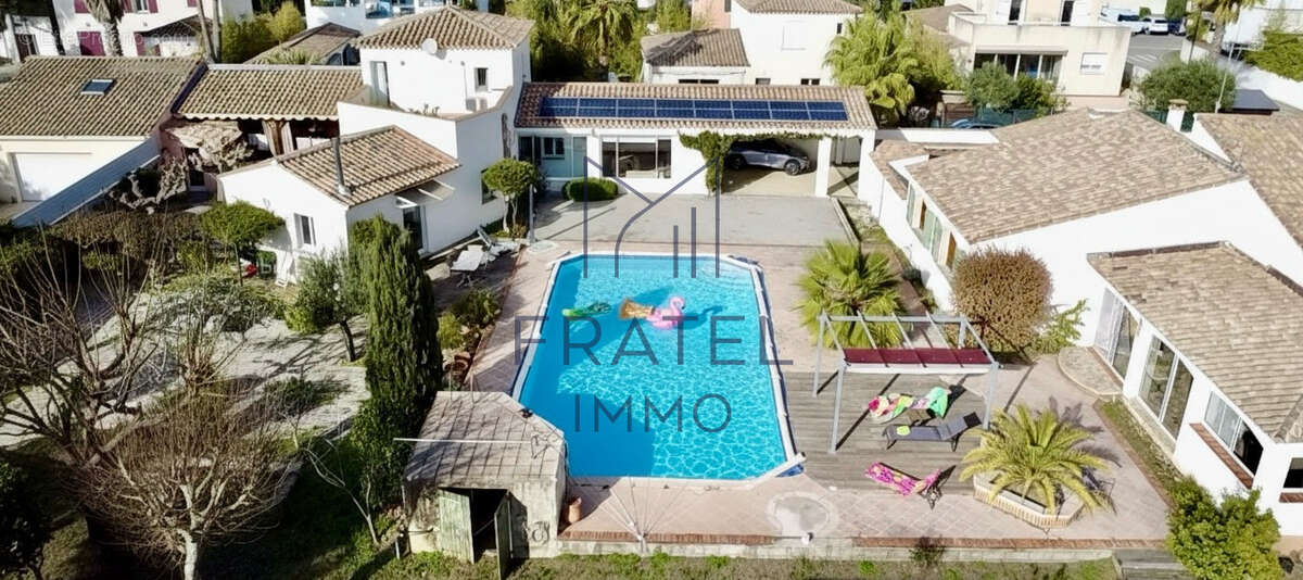 Maison à AIGUES-MORTES