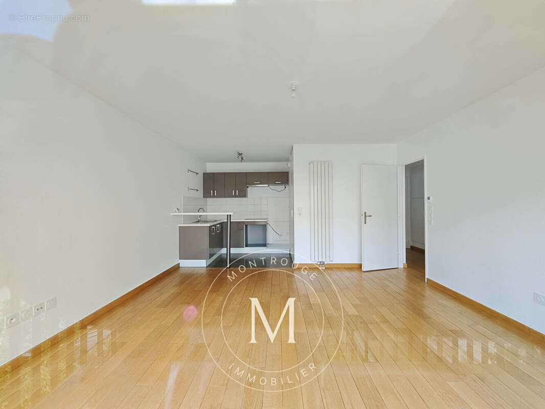 Appartement à MONTROUGE