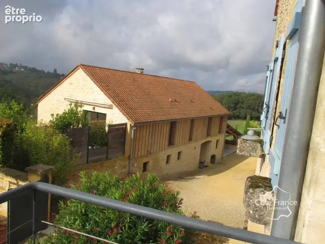 Dordogne-sarlat la caneda:  ensemble immobilier de gites - photo 17