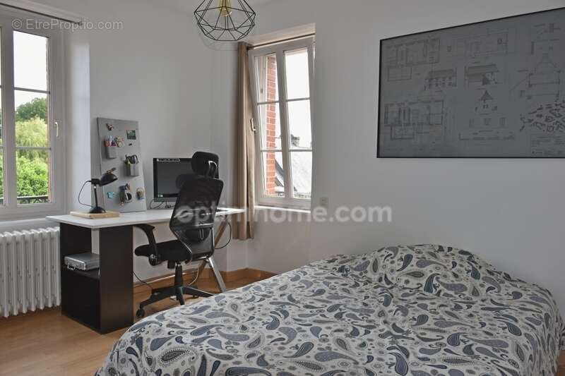 Maison à MALESTROIT