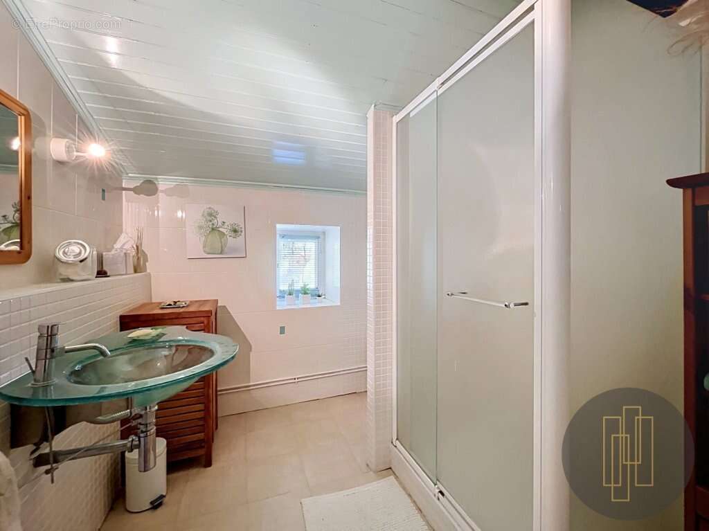 Maison en pierres dorees ville sur jarnioux - photo 9