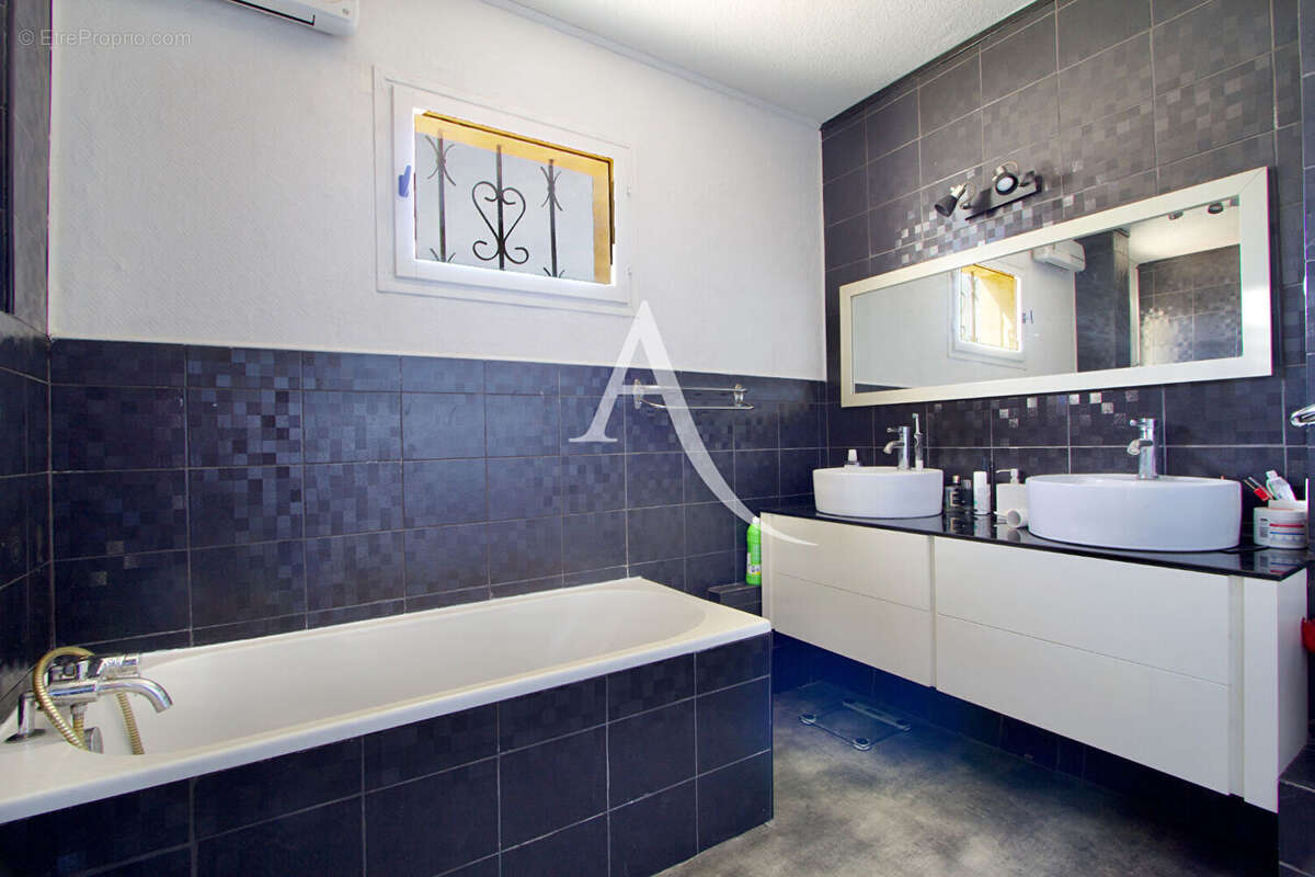 Montpellier - quartier lemasson - maison - t4  - 90 m2  - 3 chambres - garage - terrain 145 m2 - photo 9
