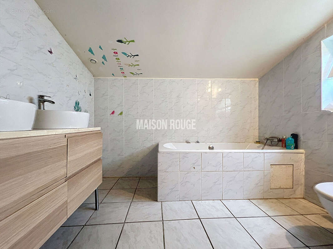 Maison à SAINT-PIERRE-DE-PLESGUEN