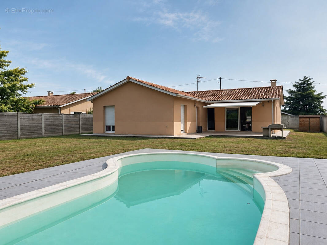 Maison à VIRELADE