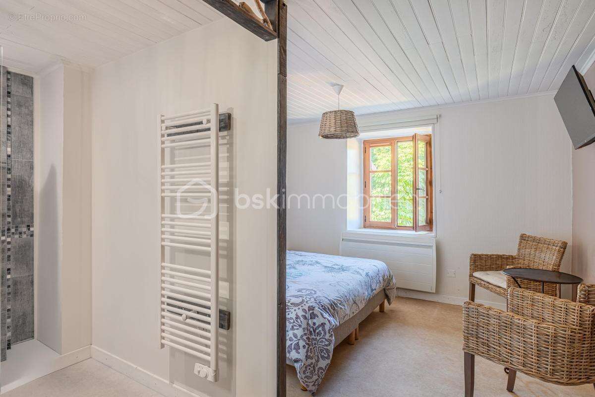 Authentique propriété de caractère 9 pièces de 362 m2 au cœur du Bugey - photo 24
