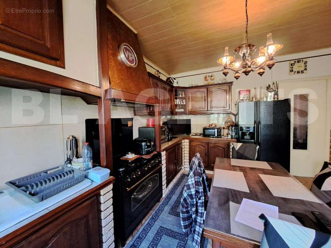 WhatsApp Image 2025-09-29 at 18 - Maison à LONGUYON