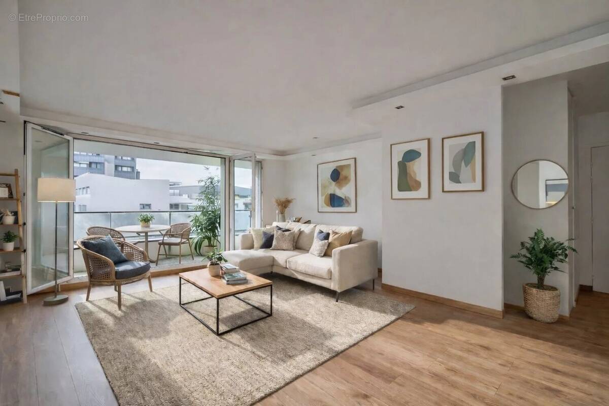 Appartement à CLICHY