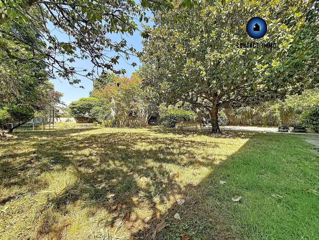 Maison 348 m² à Brive-La-Gaillarde  - photo 5