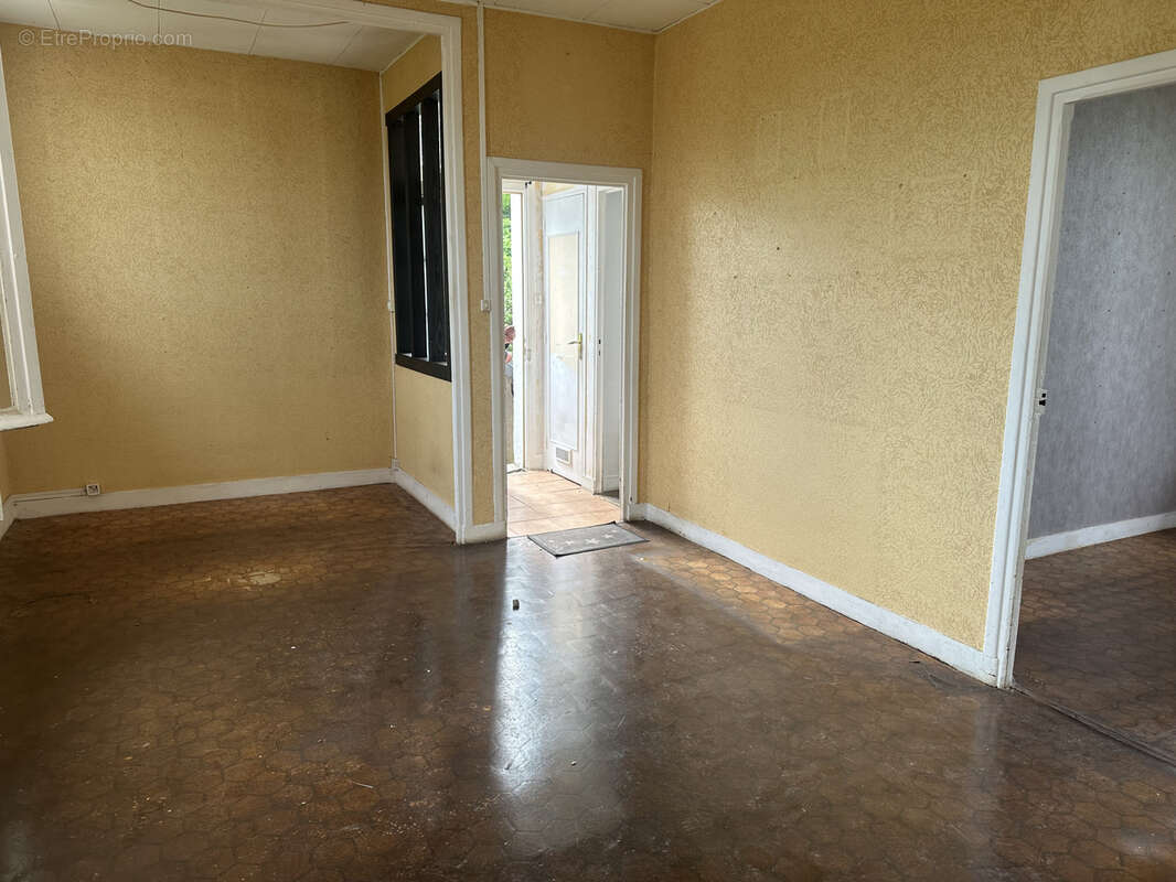 Appartement à LA MACHINE