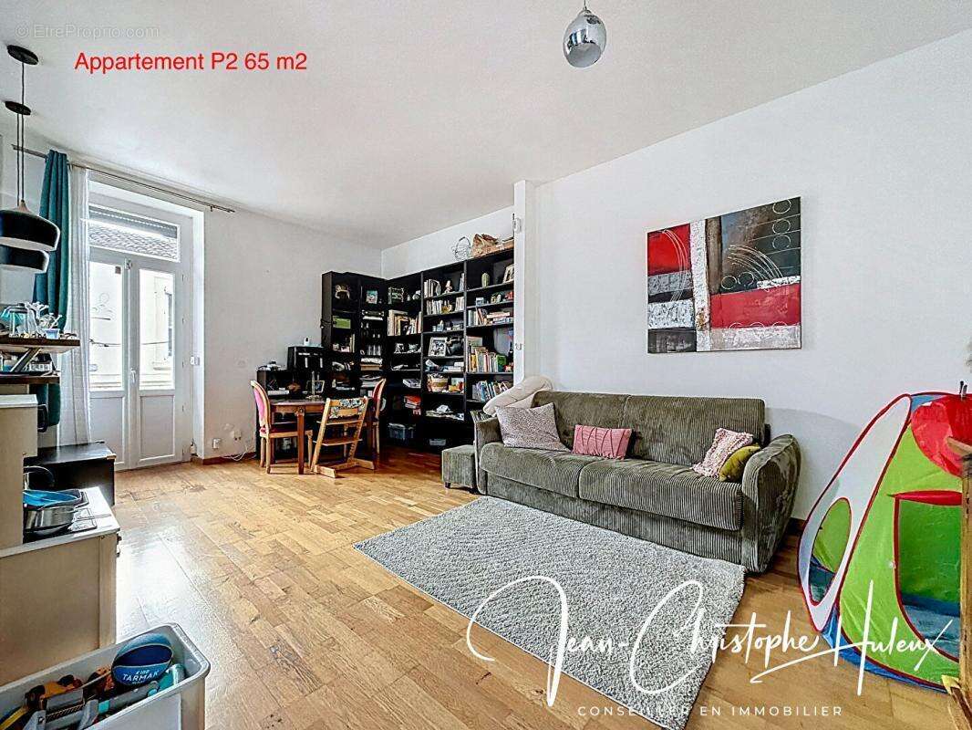 Appartement à NIMES