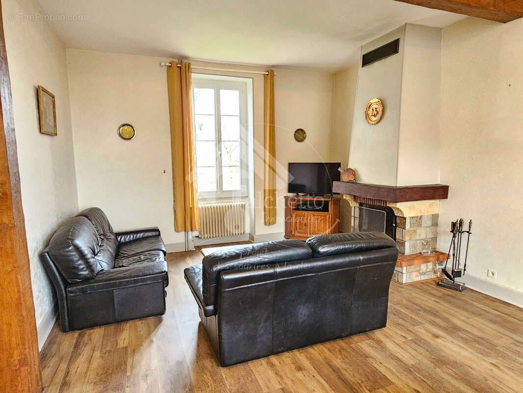 Maison à BOUCE
