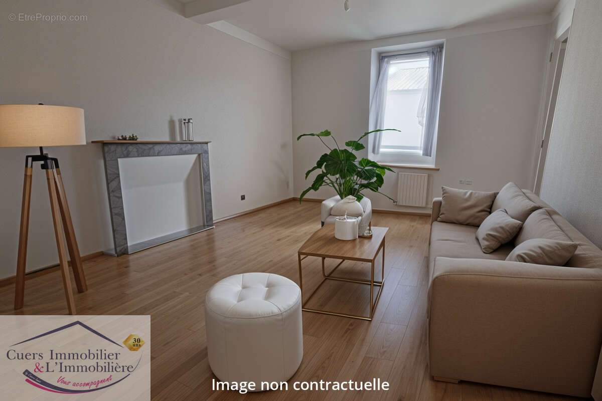 Appartement à LA CRAU