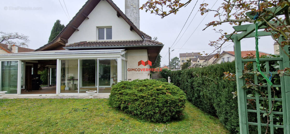 Maison à CONFLANS-SAINTE-HONORINE