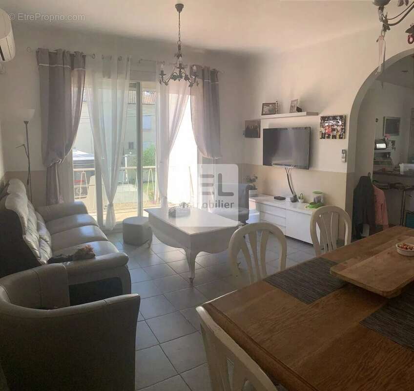 Maison à BAGNOLS-SUR-CEZE