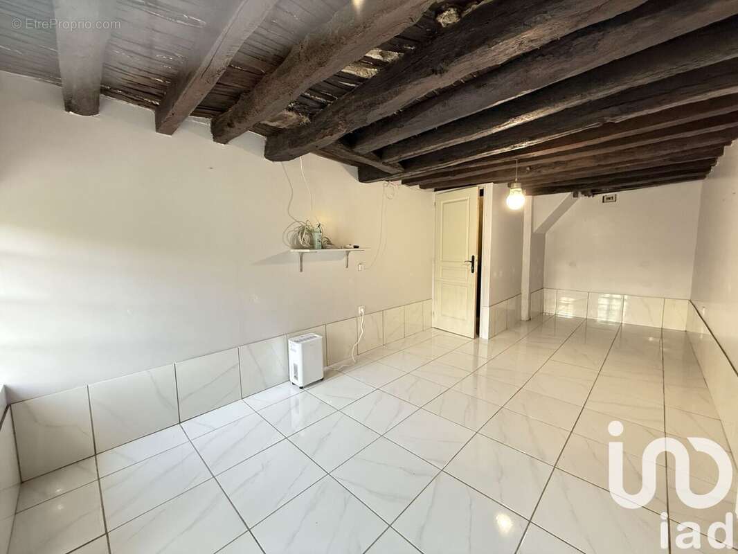 Photo 9 - Maison à CRECY-LA-CHAPELLE