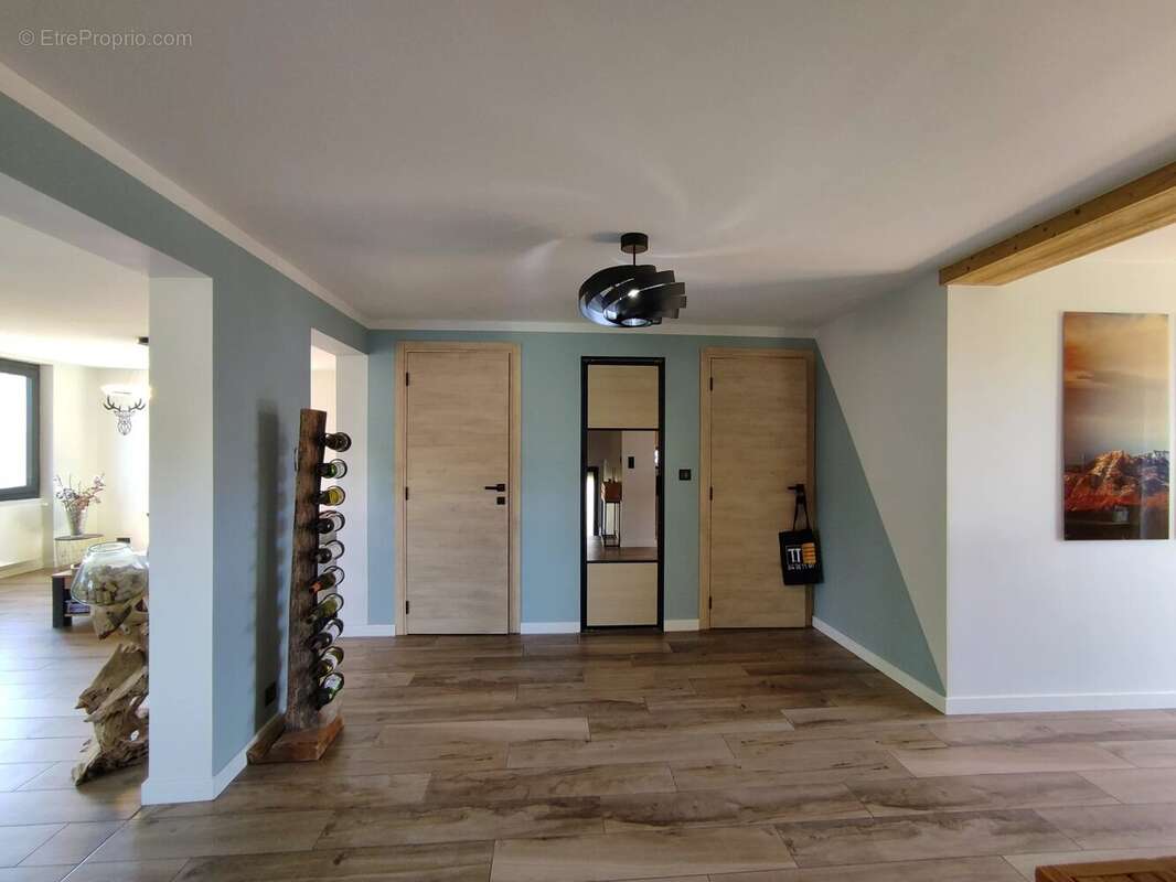 Maison spacieuse de 200 m² à Saint-Paul-en-Chablais - photo 5