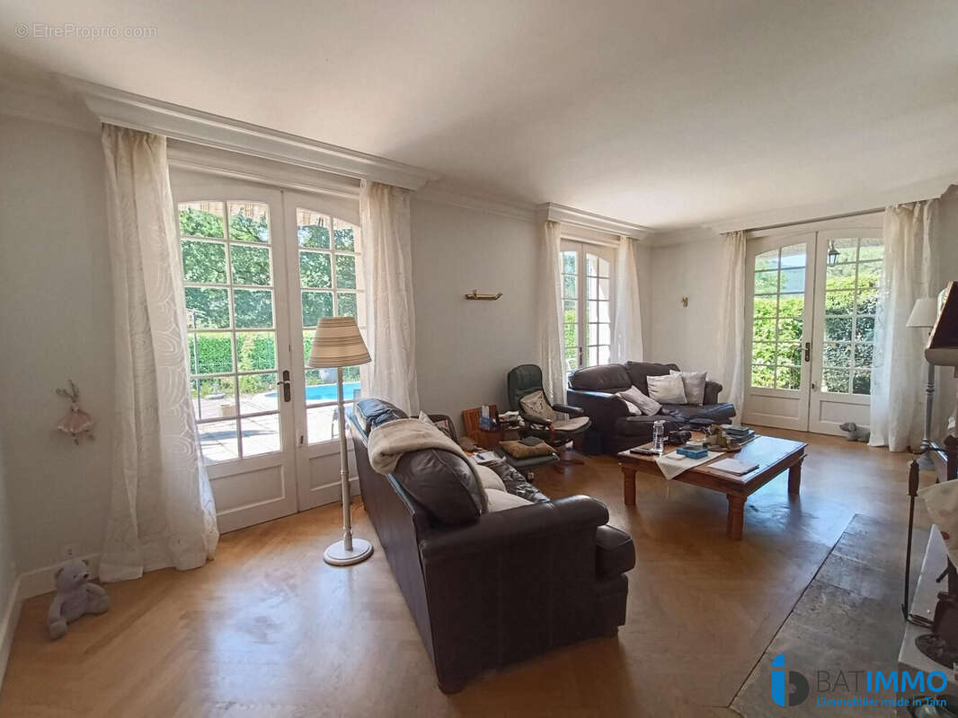 Maison 180 m² à Aiguefonde  - photo 6