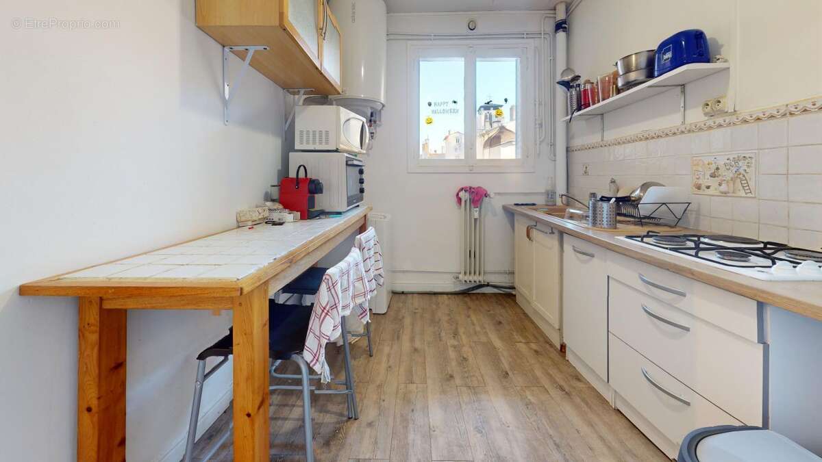 Appartement à LYON-5E