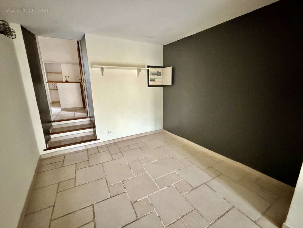 Maison à MALAUCENE