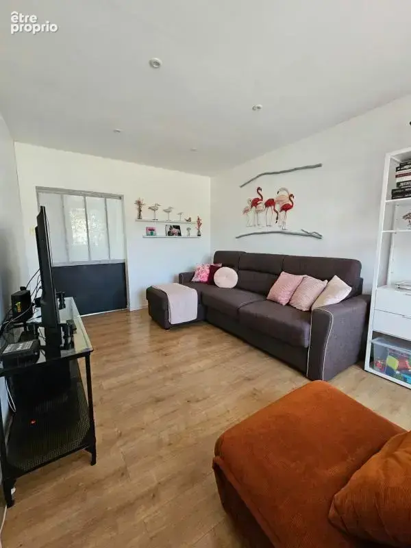 en EXCLUSIVITE sur ÉCHIROLLES — T5 de 80 m² avec balcon – 3 chambres – Cave & Parking privatif - photo 3