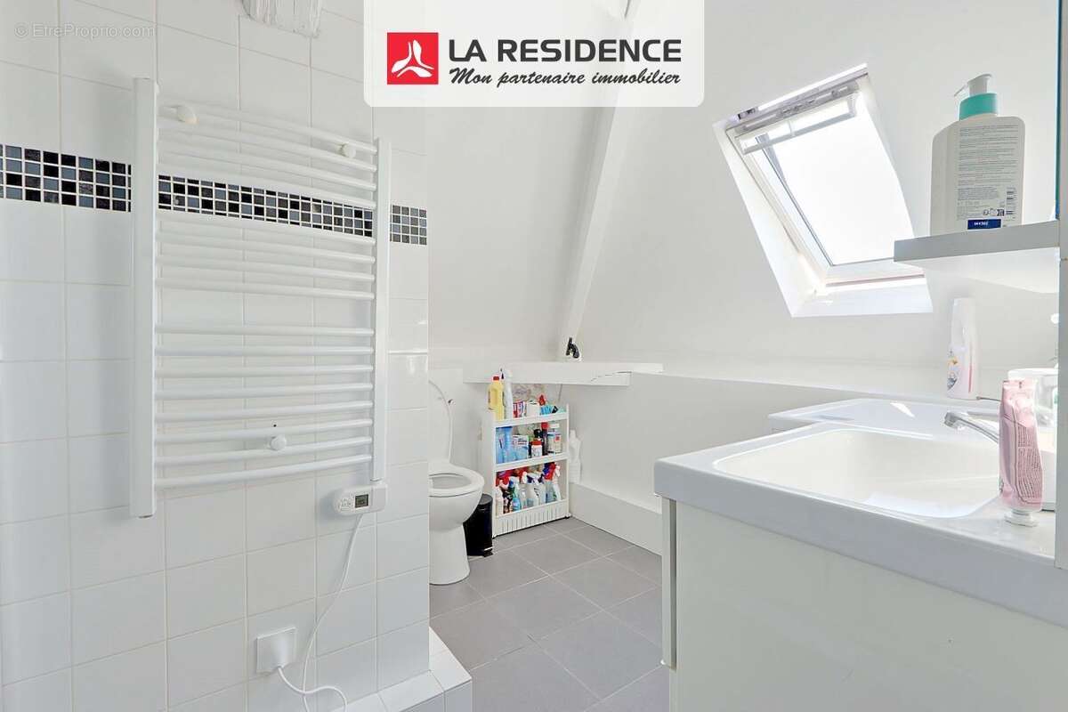 Appartement à MERY-SUR-OISE