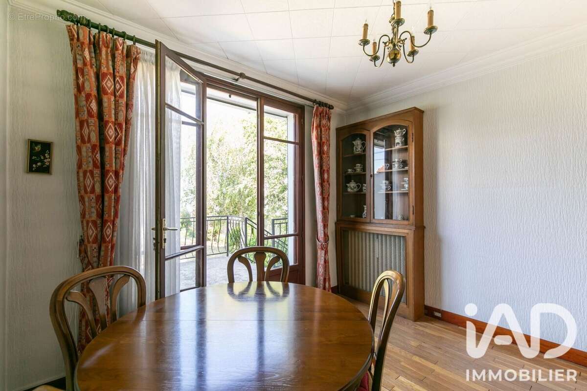 Maison 105 m² à Fontenay-Sous-Bois  - photo 9