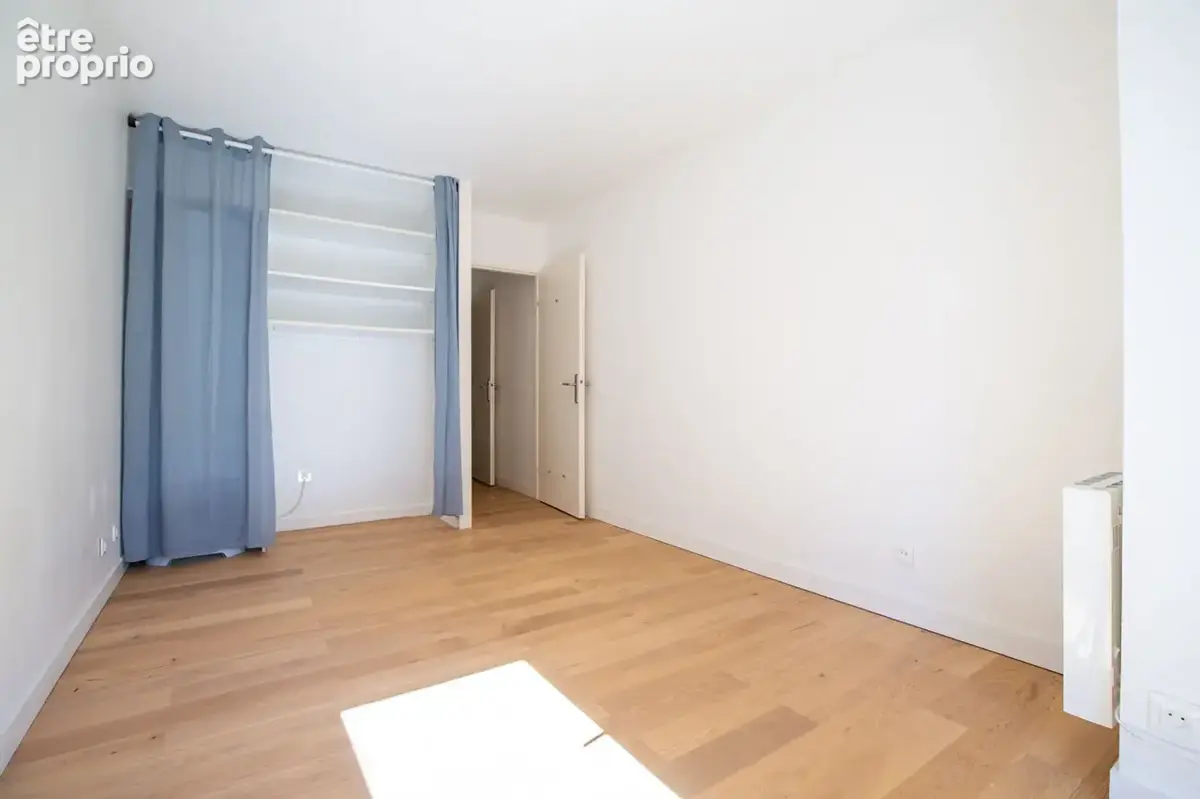 Nantes/centre ville appartement avec balcon/parking/terasse - photo 9