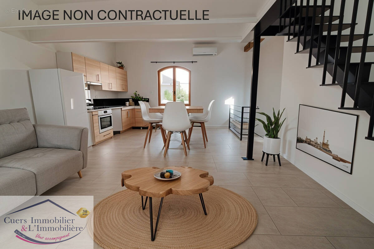 Appartement à SOLLIES-PONT