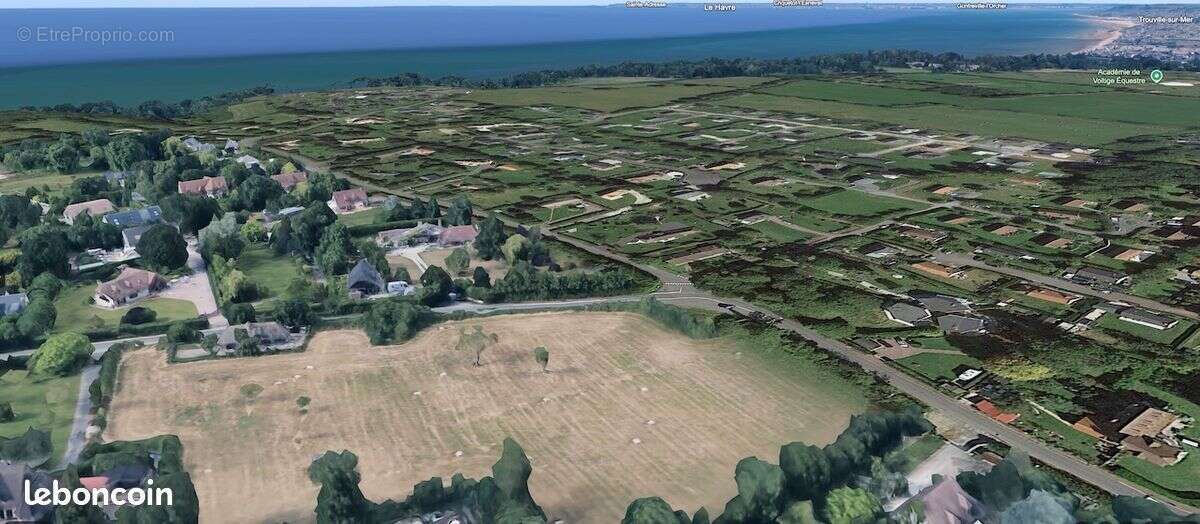 Terrain à AUBERVILLE