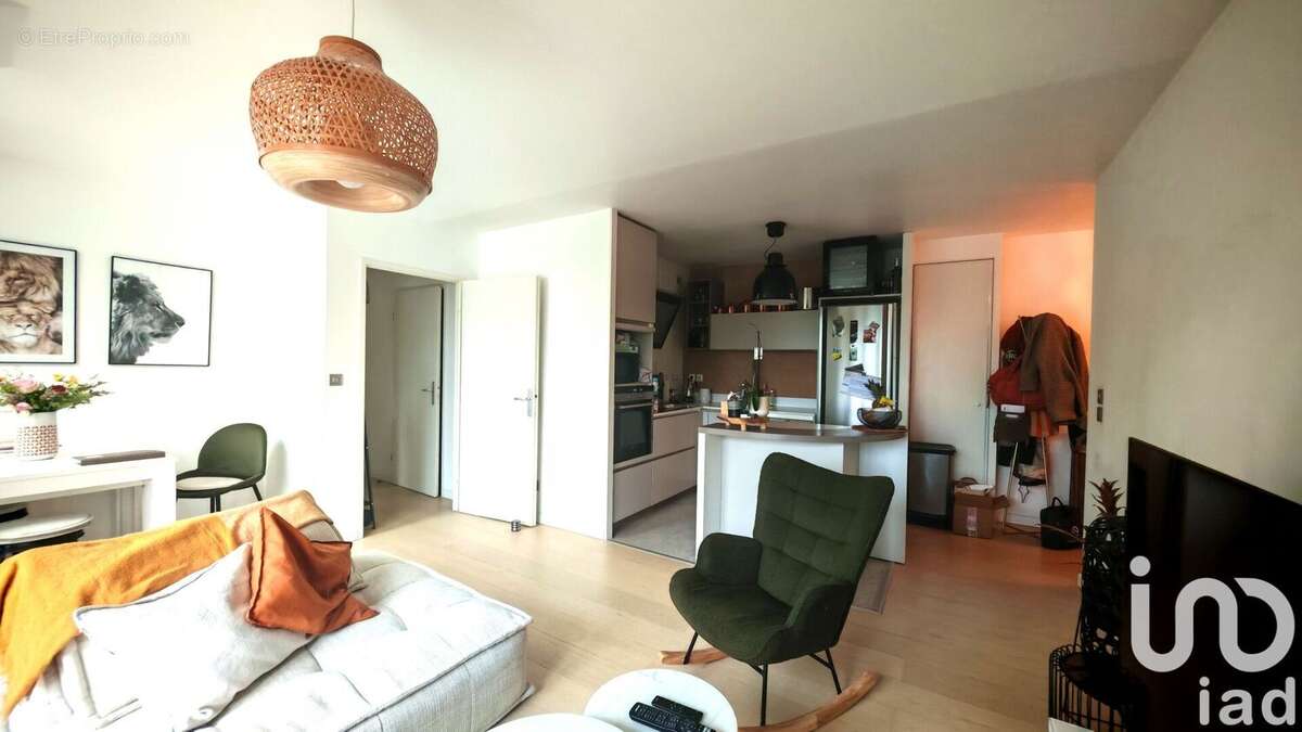 Photo 6 - Appartement à QUINCY-SOUS-SENART