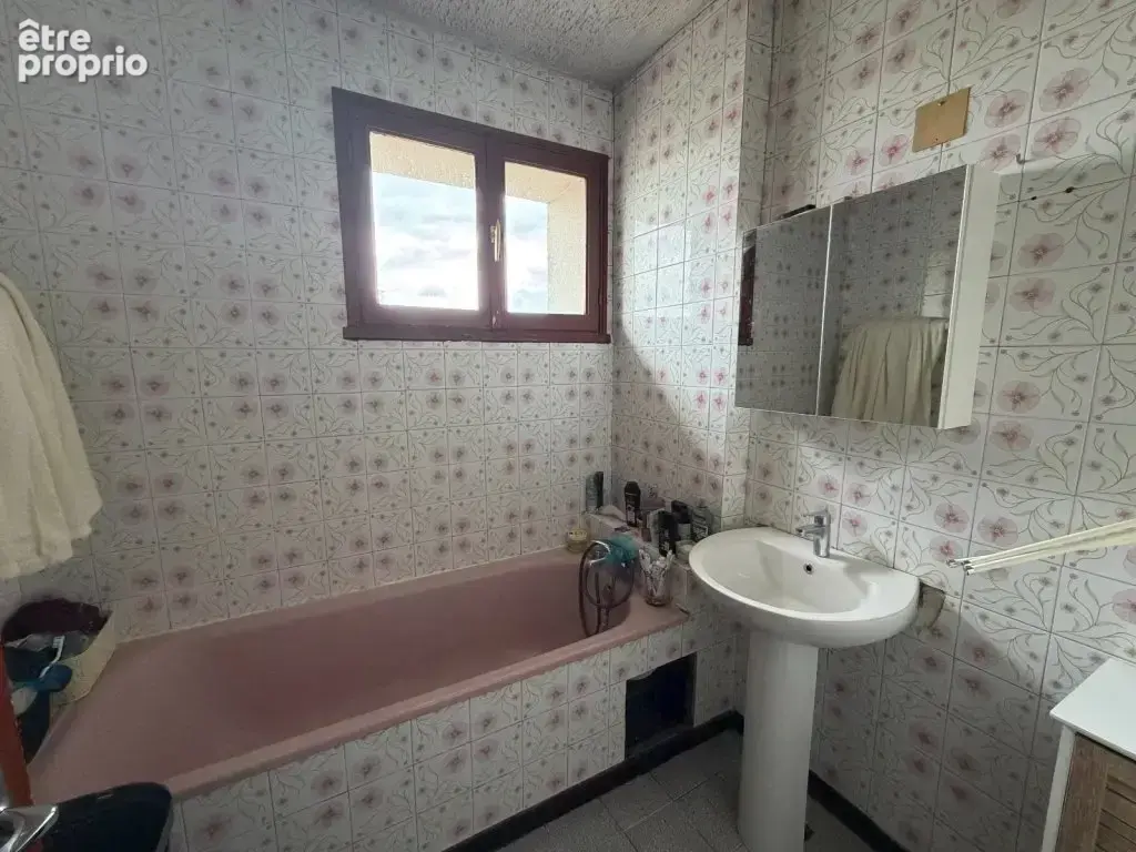 Maison 5 pièces + appartement t1 , 144 m2 le creusot - photo 11