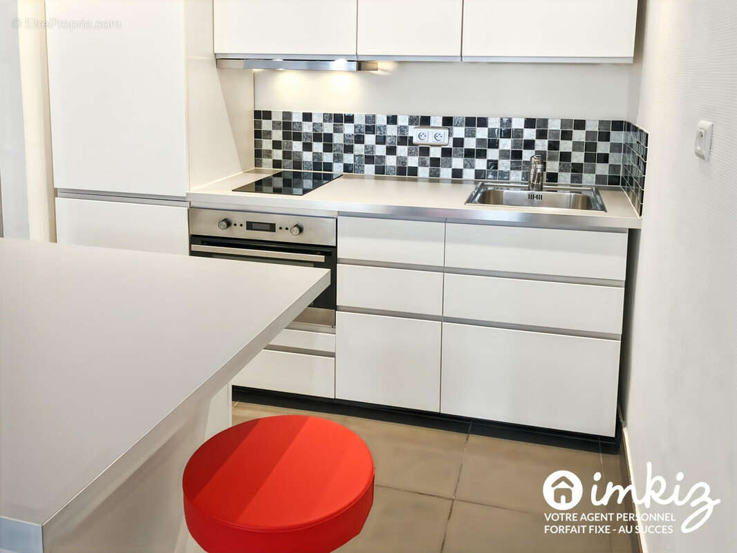 Appartement à MARSEILLE-6E