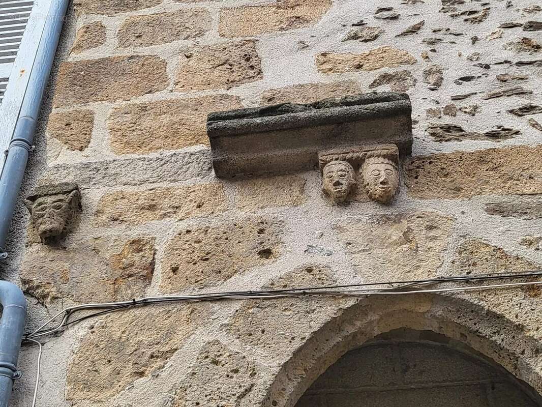 Élégante maison de ville conçue par un architecte avec potentiel de revenus - photo 12
