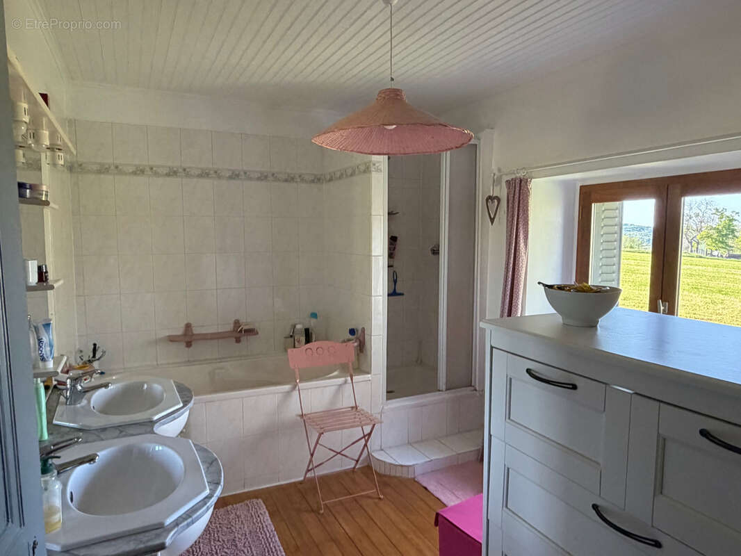 Maison à SAINT-FLOUR