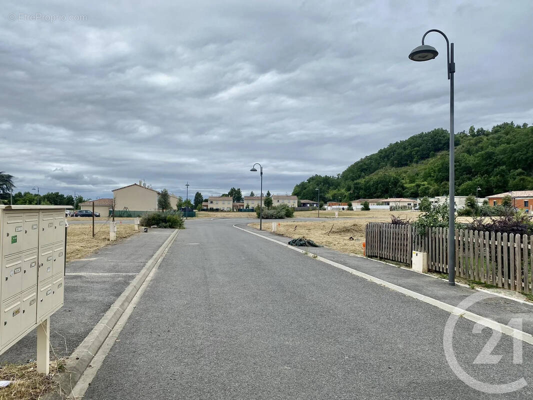 Terrain à CORBARIEU