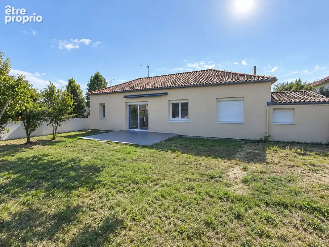 Maison 90m² à rochefort - photo 1