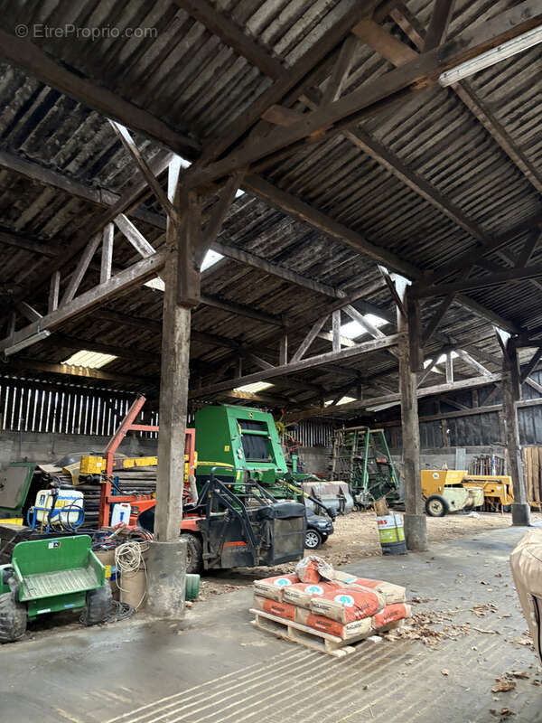 Maison à SAINT-AUBIN-FOSSE-LOUVAIN