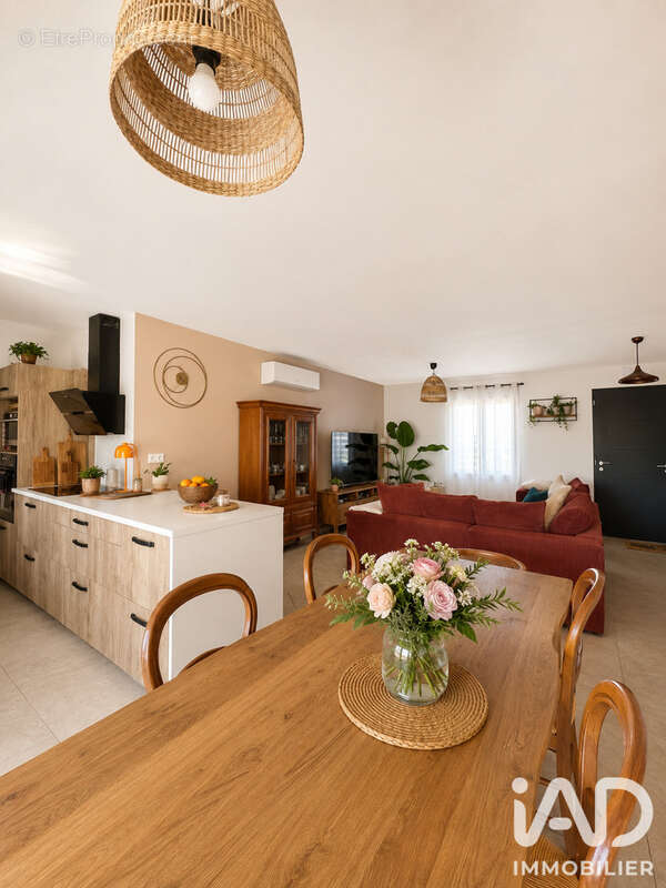 Maison 70 m² à Cormery  - photo 3