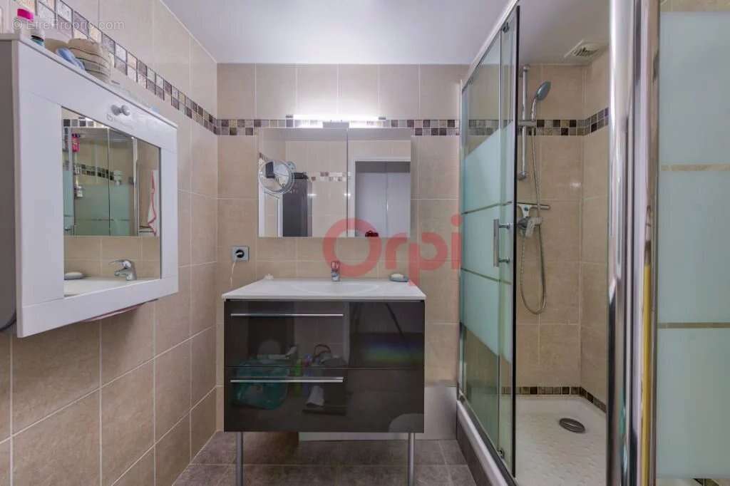 Appartement à CHAMPS-SUR-MARNE