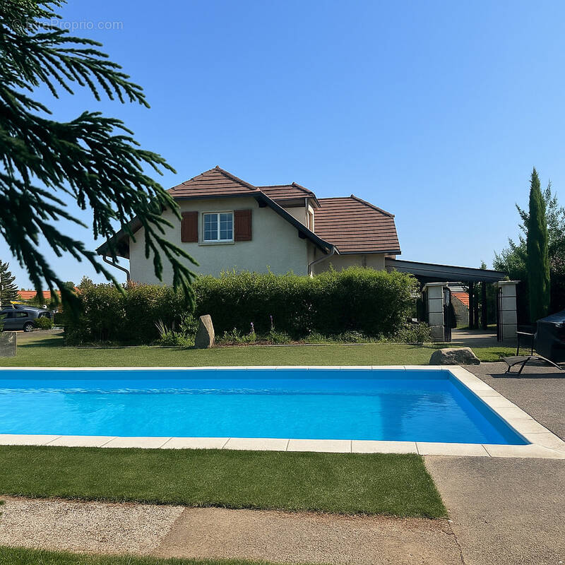 Maison à LENTIGNY