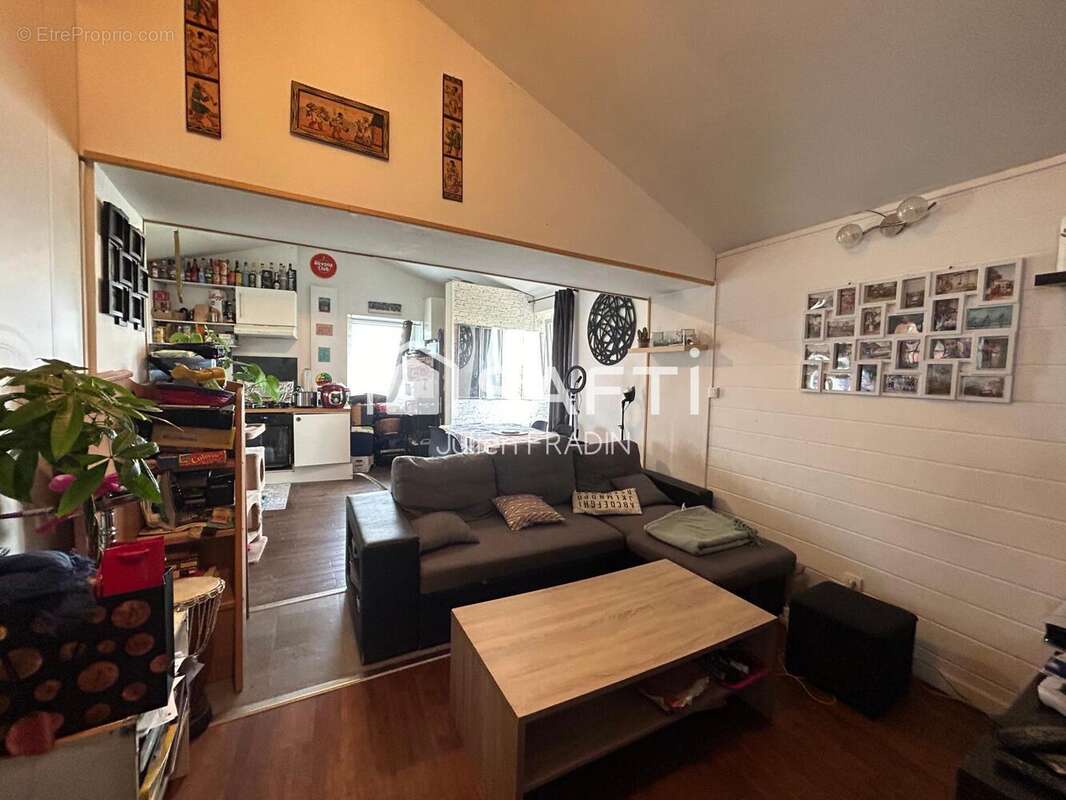 Photo 2 - Maison à SAINT-JULIEN-DE-CONCELLES