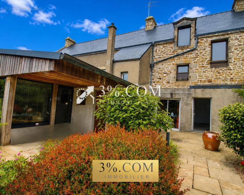 Maison à LOCOAL-MENDON