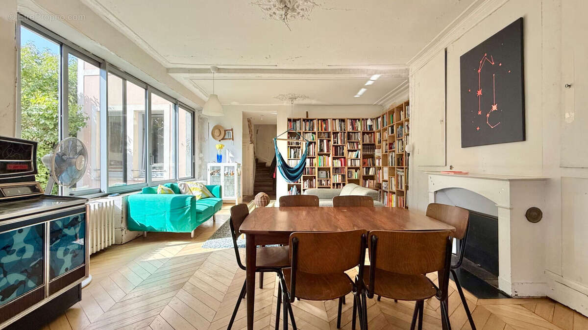 Maison à CORBEIL-ESSONNES