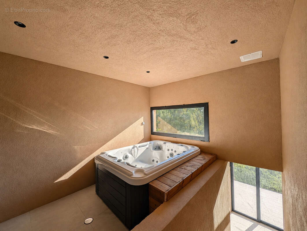 Maison contemporaine d’exception avec vue panoramique et espace bien-être - photo 12