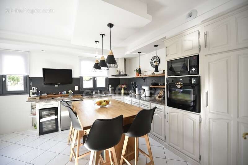 Maison à SAINT-MARCEL