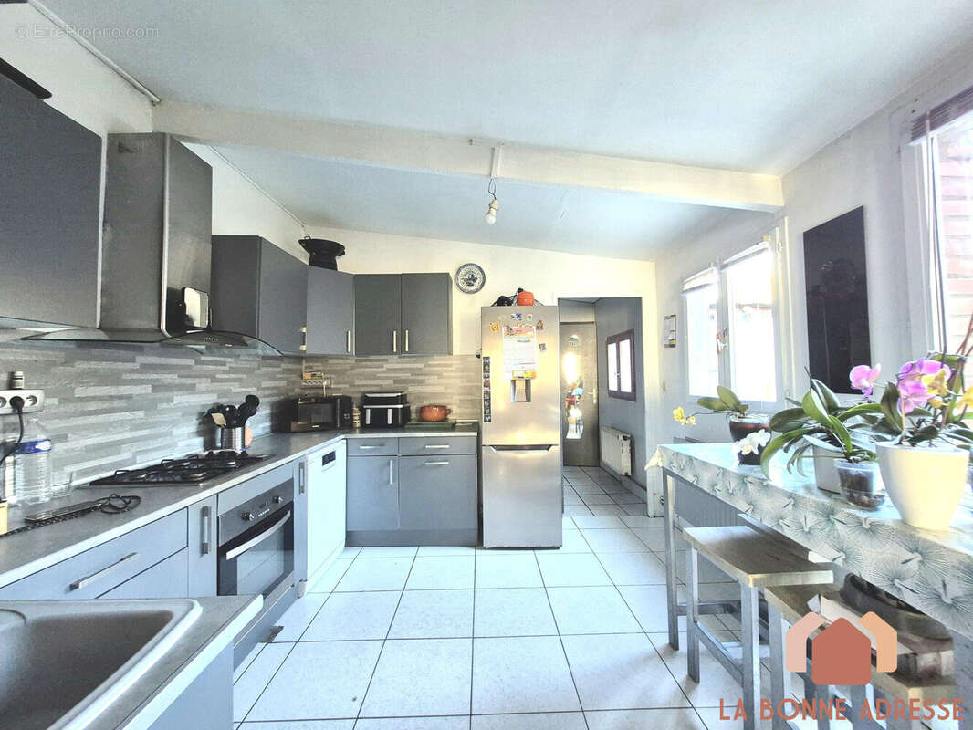 cuisine - Maison à WATTRELOS