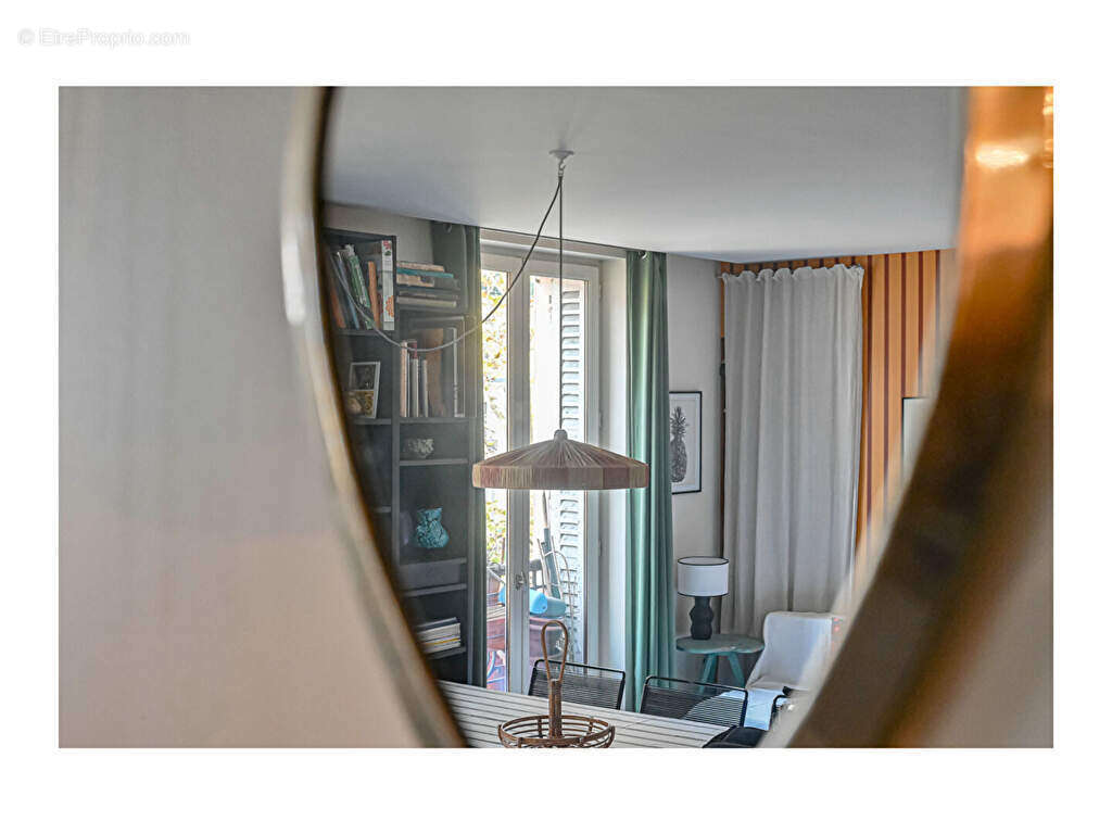 Appartement à PARIS-10E