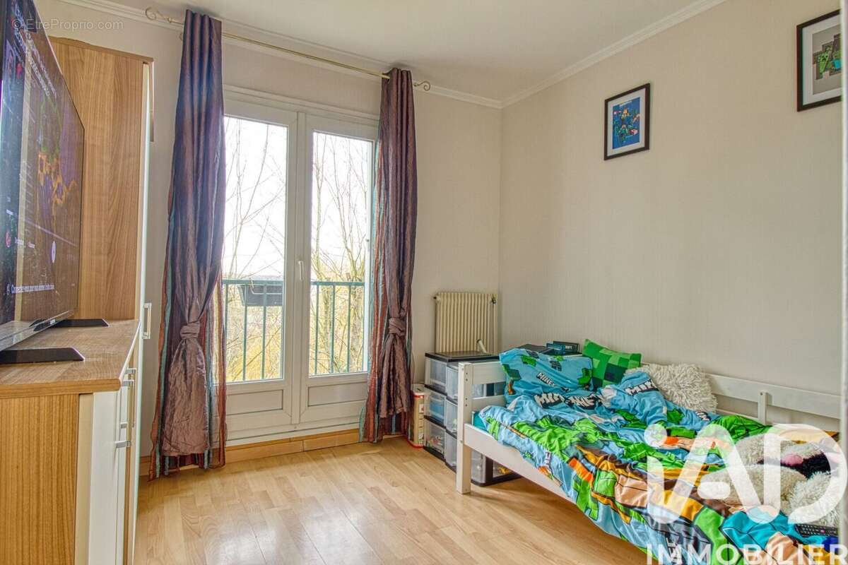 Photo 5 - Appartement à SAINT-BRICE-SOUS-FORET